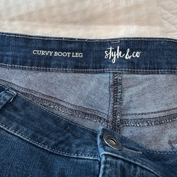 Style & Co Curvy Boot Leg Blue Jeans 16S - Picture 5 of 6